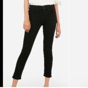 Express cropped black jeggings, only worn to try on